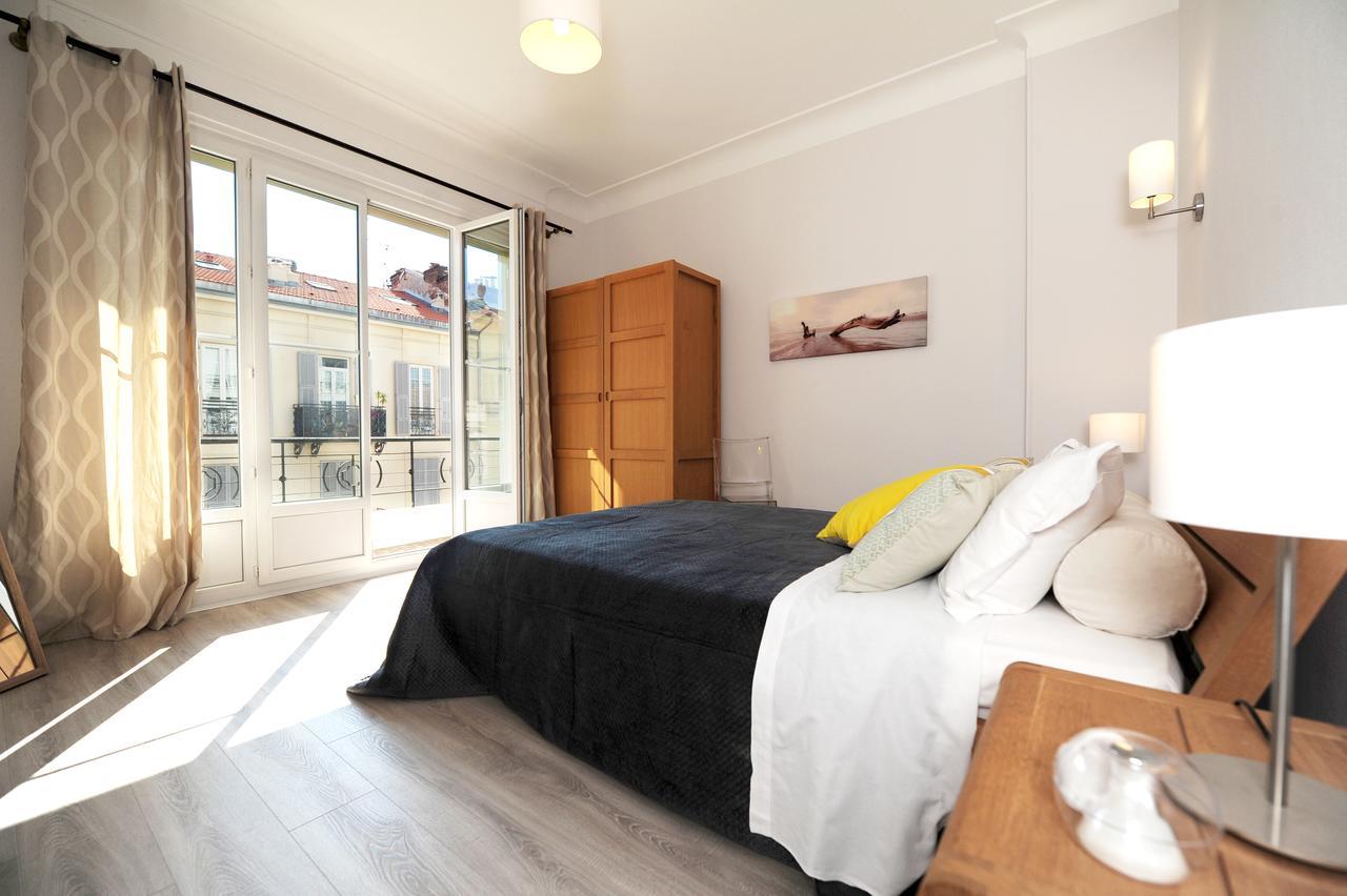 Suite Appartment La Buffa Five Stars Holiday House Nizza Kültér fotó